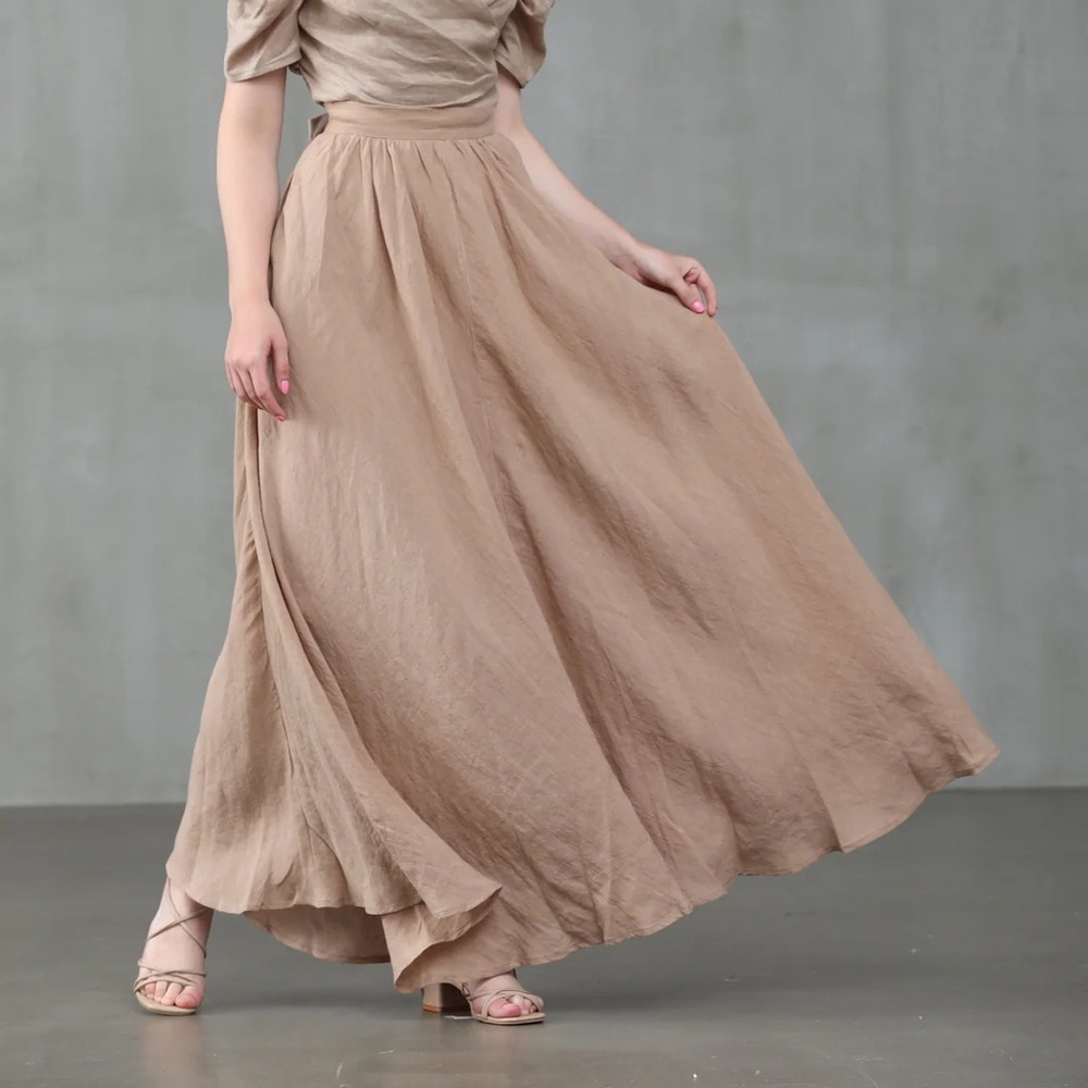 Linennaive poppy 23 nude linen skirt - Sz XL